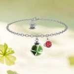 bracciale Quadrifoglio Fortuna GDB002, collezione Il Giardino dei Desideri di Mad Tea, in acciaio, vetro e vero quadrifoglio stabilizzato, regolabile in lunghezza
